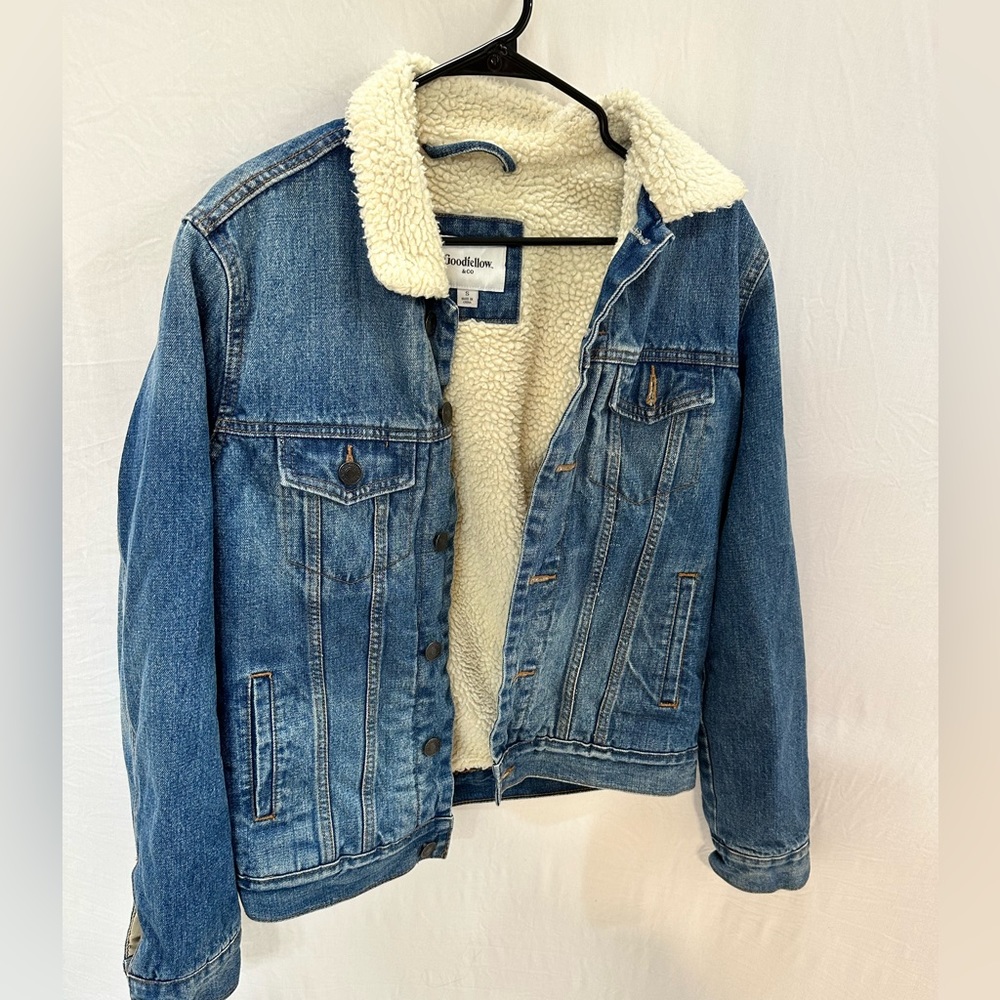 Men’s Denim jacket size small